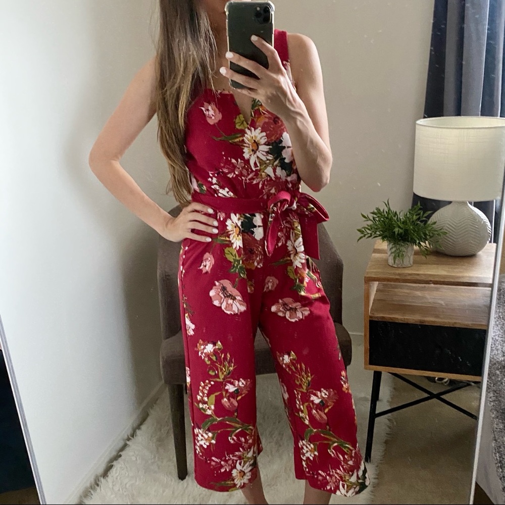 Xhilaration Cropped Floral Belted V-neck Jumpsuit